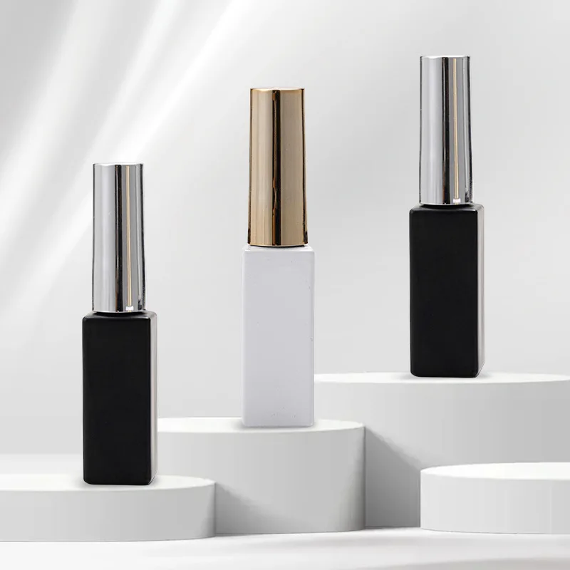 7.5 مللي زجاجات طلاء الأظافر الفارغة الصغيرة مع فرش جيل للأظافر حاوية زجاجية إعادة الملء وعاء التجميل مانيكير موزع زيت التجميل