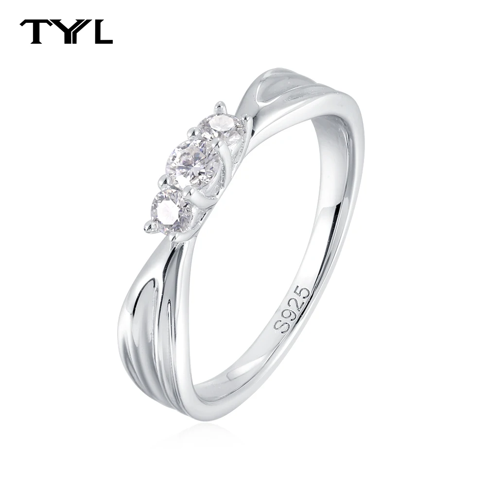 

TYYL 3 Stone Wedding Engagement Rings 925 Sterling Silver Luxury Jewelry VVS1 Real Moissanite Ring Jewelry for Women Party Gifts