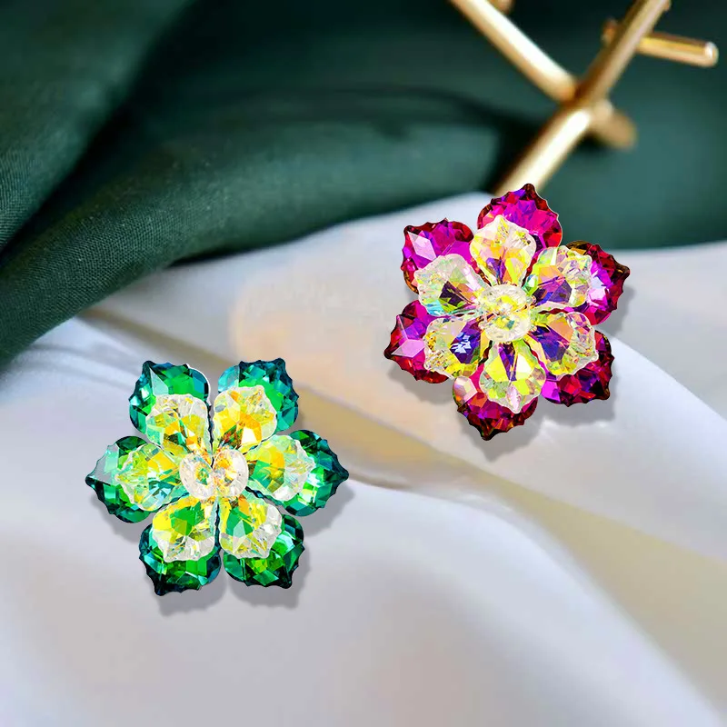 Fashionable Flower Glass Pin Handmade Broochs For Women Multi-color Optional Metal Corsage Brooch Party Daily Jewelry