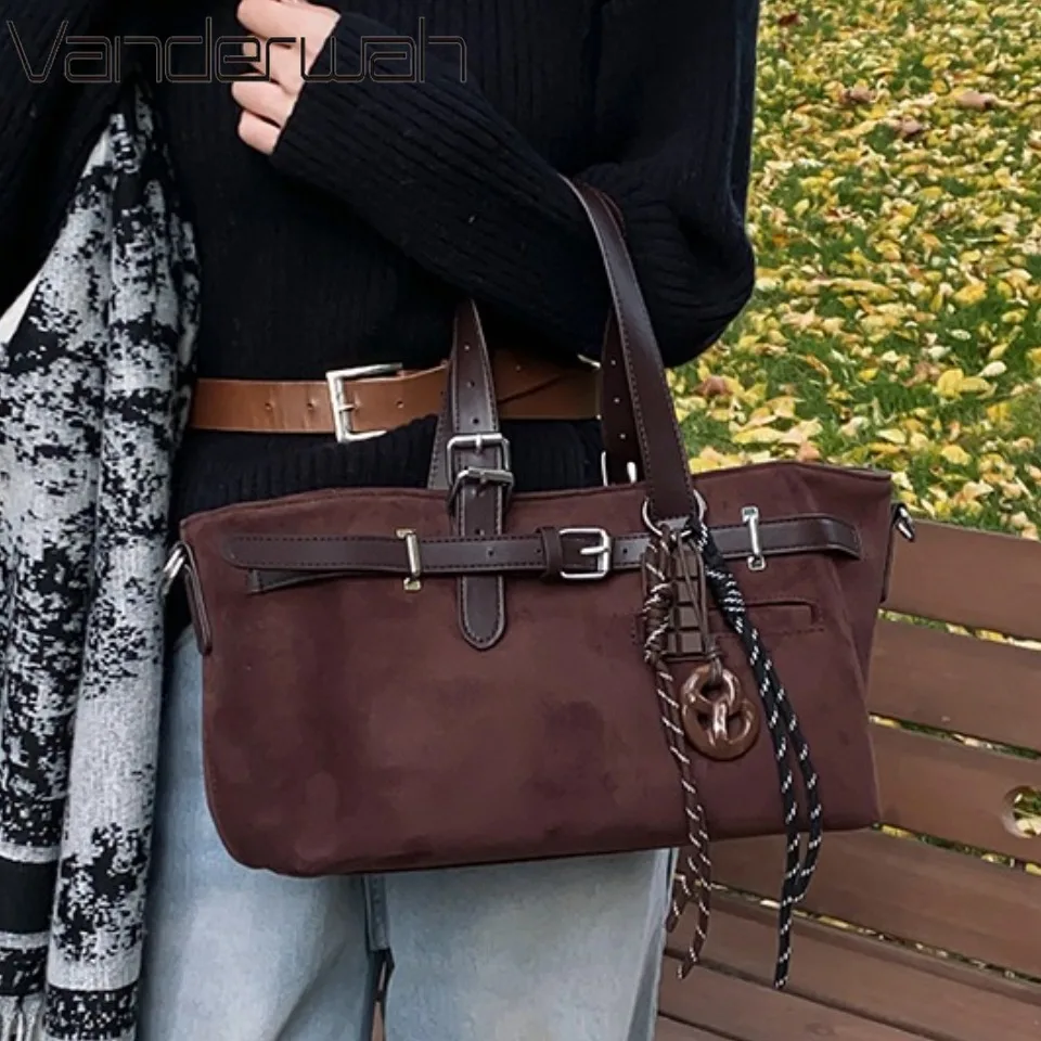 Bolsos con asa superior con diseño de hebilla de cinturón de invierno para mujer, bolso de hombro tipo bandolera de gran capacidad de cuero de ante suave, bolsos de diseñador