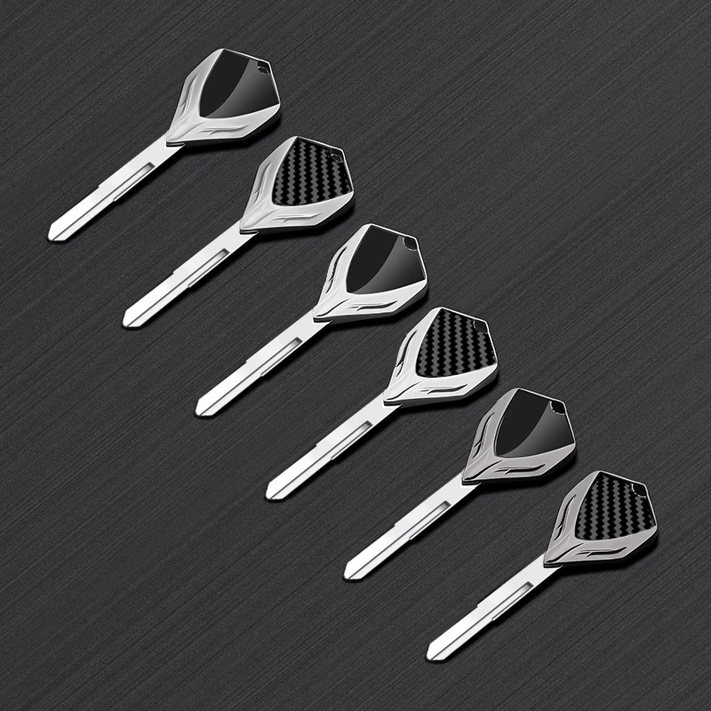 

Motorcycle Key For Yamaha YZF-R1 YZF-R6 FZ1 FZ6 FZ8 MT-07 MT-09 XJR1300 TDM600 850 900 XT660Z XVS650 1100 DragStar T-MAX XTR XTX