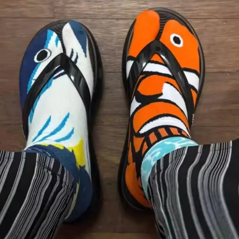 

Fashion Deep-sea Animals Funny Fish Tube Socks Shark Flower Eel Two Toe Socks Stripe Dot Whale Toe Mid Calf Sock Slippers