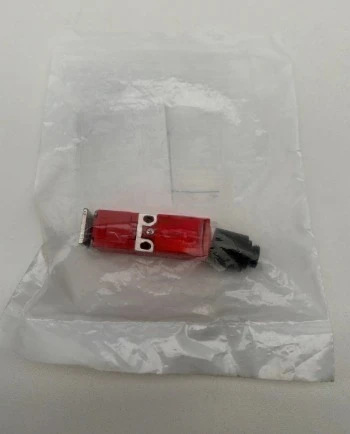 Brand New Original Original 440K-E33030 Safety Interlock Switch 440K E33030 Fast Delivery