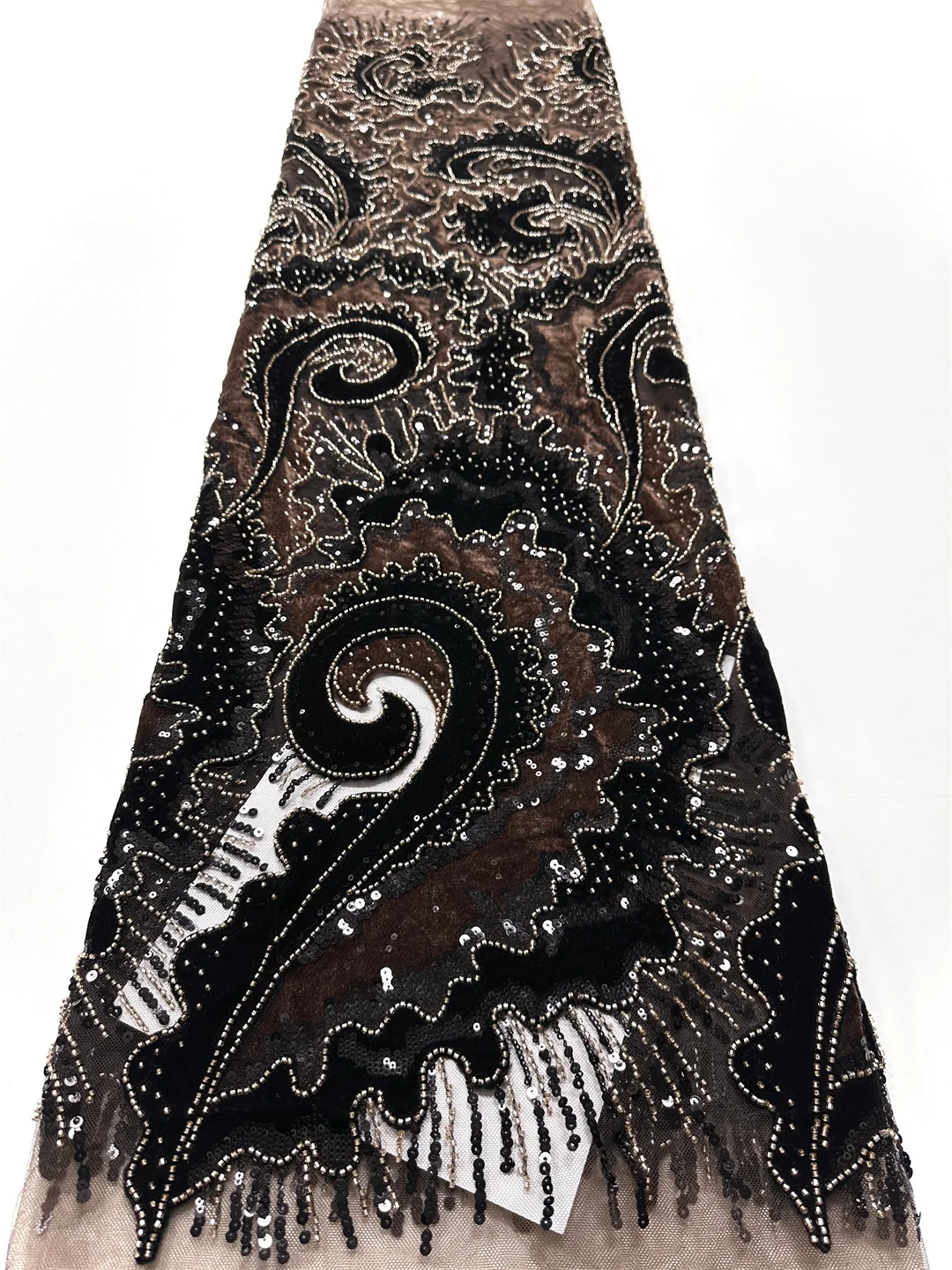 

Nigerian Embroidery Velvet Fabric Beaded Lace 2025 High Quality African Sequins Lace Fabric French Fabric For Party Sewing Dress
