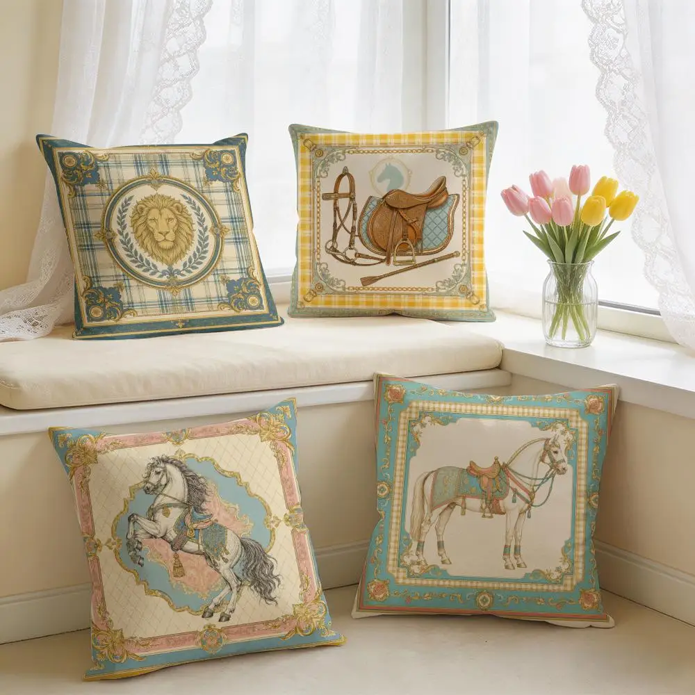 Luxury Vintage Horse Lion Cushion Cover Double-Sided Plush Sofa Cushion Covers Organic Breathable Invisible Zipper