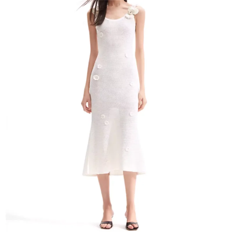 

fashion summer dresses 2024 New 3D floral decorative suspender Long dresses Elastic knitted slim fishtail skirt vacation dress