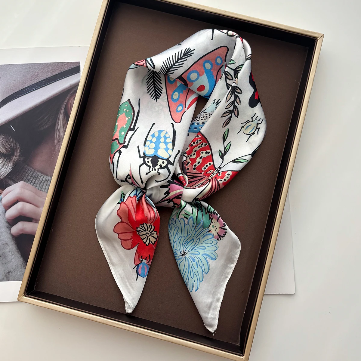 Frauen Foulard Quadrat Schal Seide Imitation Floral Print Halstuch Bandana Foulard Dame Schal Schals Wrap Kopf Haar Band Krawatten – Detail 4