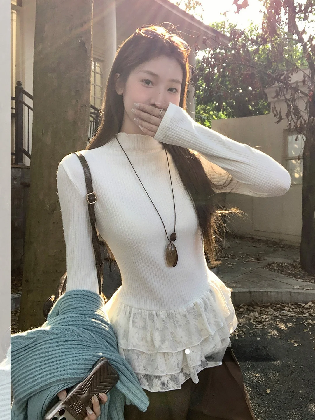 

Женская длинная футболка Sve с высоким воротником и кружевной отделкой, многослойная облегающая основа, зимний новый комплект Sle Faion, топ для внутренней одежды