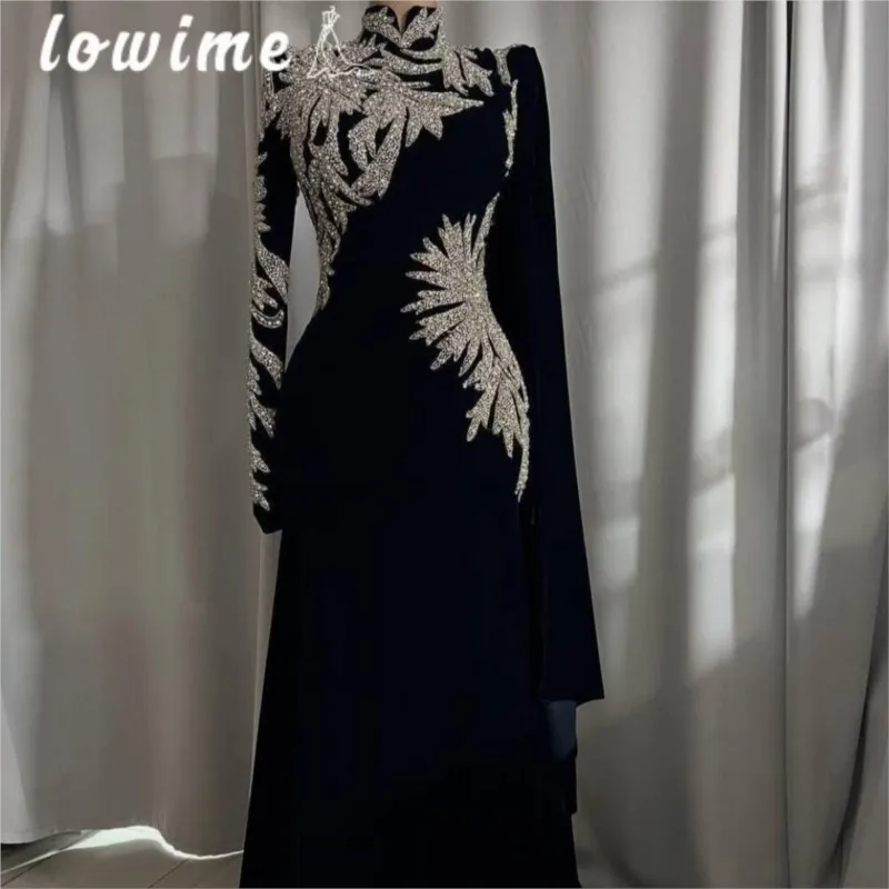 New and blue velvet hosting dress