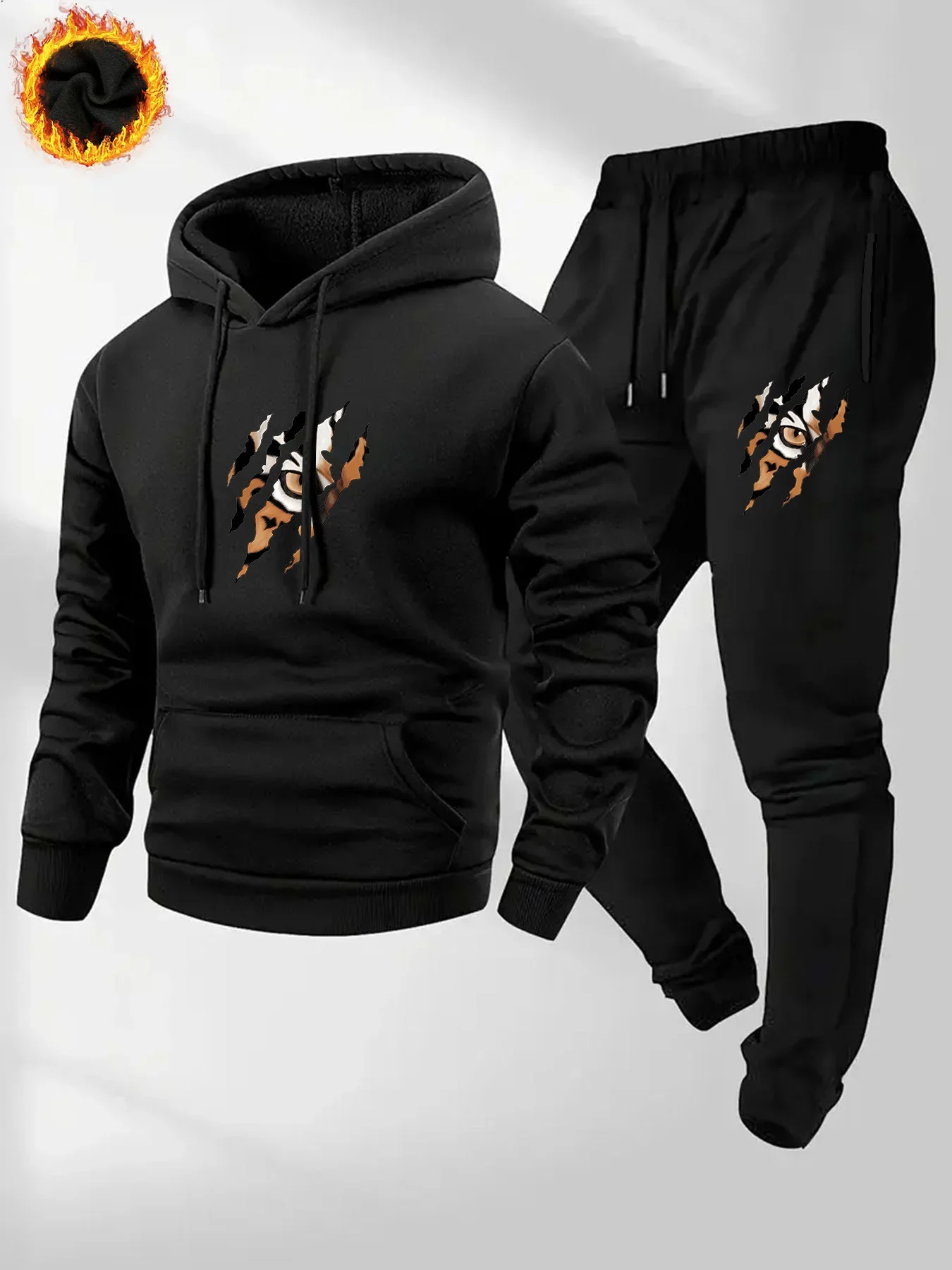 Sudadera cómoda de manga larga con cuello redondo y estampado de huellas de garra y letras creativas para hombre, colección Otoño Invierno 2026, estilo casual.
