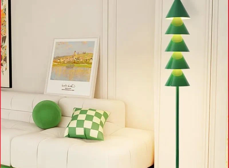 Full Spectrum Floor Lamp Eye Protection Three Color Dimming Green Creative Christmas Tree Design Living Room Sofa Bedroom