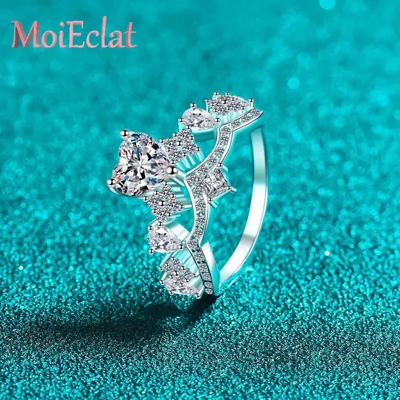 For Women Exquisite Platinum PT950 Wedding Band Luxurious Heart Crown 1ct Diamond Moissanite Ring Elegant Temperament Jewelry
