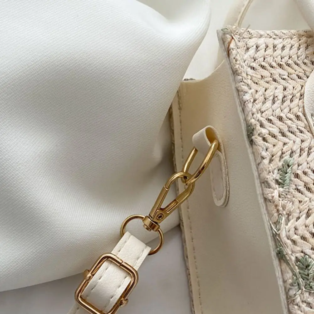 

Lace Flower Women Shoulder Bag Portable Korean Style Ladies Crossbody Bag Large Capacity Mini Handbag Straw Weave Square Bag