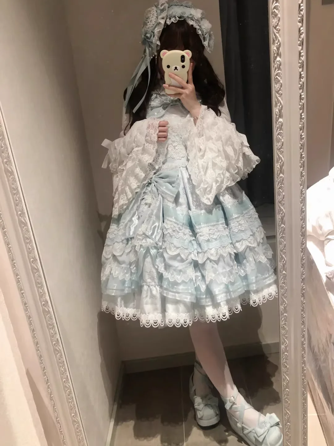 Camisa Elegante de Manga Flare com Gola Peter Pan para Meninas, Estilo Lolita, Cor Sólida com Laço