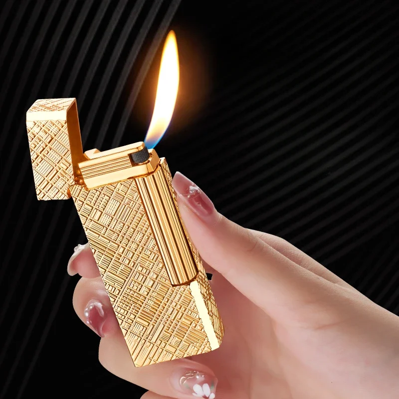 New Beautifully Engraved Classic Grinding Wheel Lighter, Retro Mini Open Flame Inflatable Lighter, Gift for Business Men