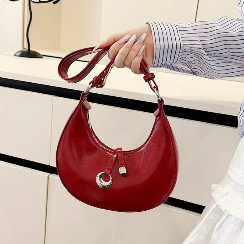 

Оригинальная кожаная сумка для подгузников с текстурой, минималистичная винтажная модная дизайнерская сумка через плечо, шикарная сумка для повседневного использования