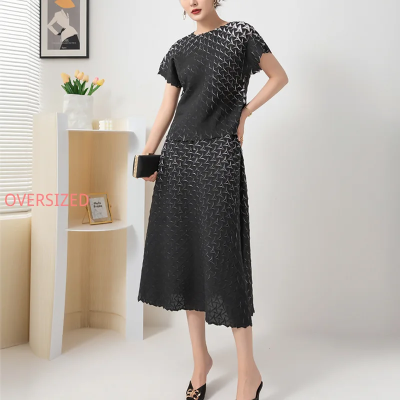 

High-end Pleated Fashion Suit Women's European and American New Hand Pleated Color Printing Round Neck Top + Skirt Two-piece Set