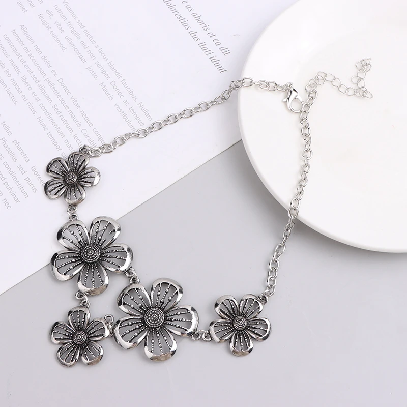 Boheemse Accessoires Bloemen Hanger Kettingen Mode Ketting Vrouwen Punk Sieraden Vintage Choker