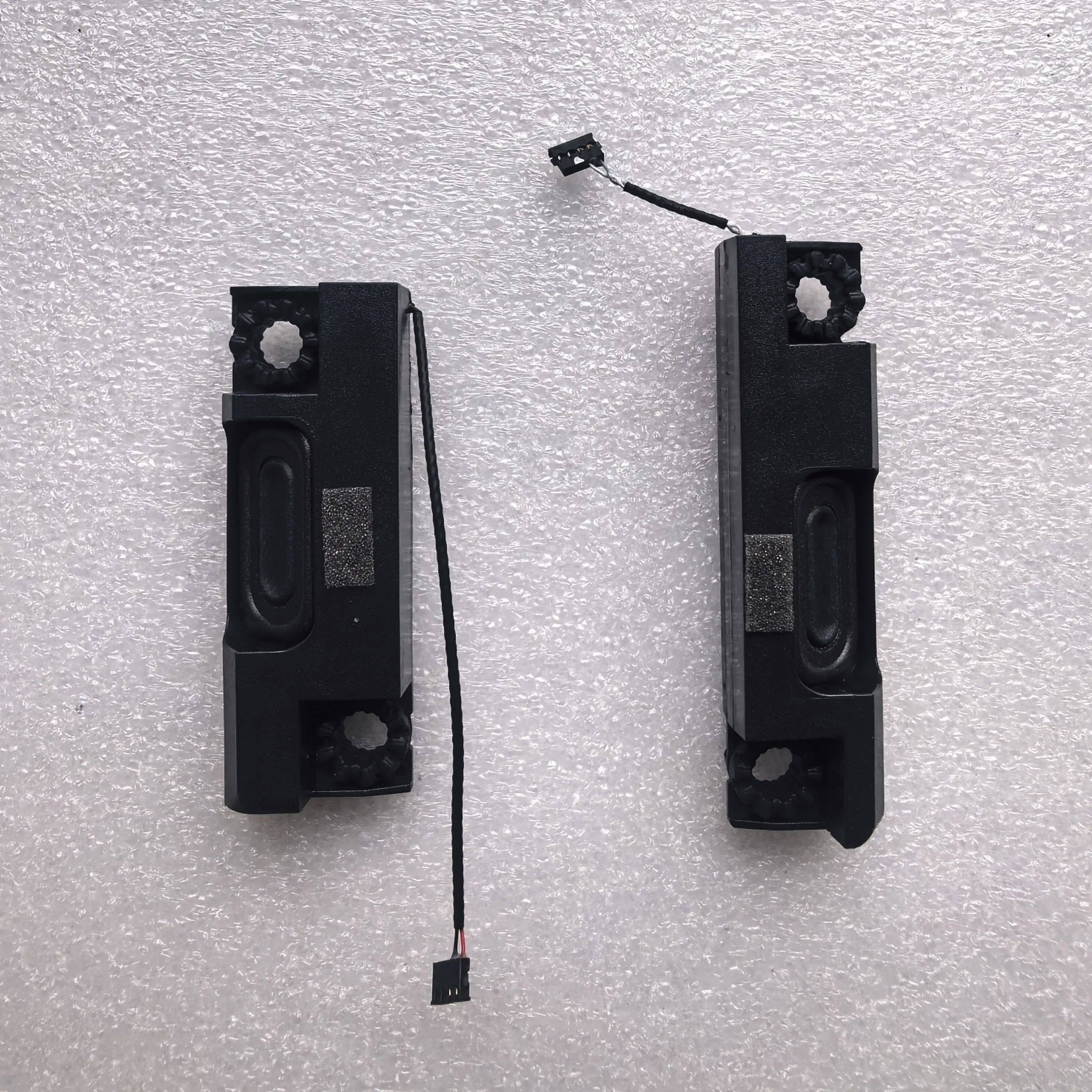 New laptop built-in speaker for lenovo  legion  Y9000P IRX8 R9000P ARX8 Pro5 16IRX8 16ARX8 2023”