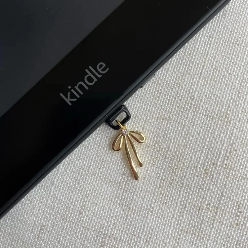 Bow shaped Kindle dust plug pendant, Type-C interface phone accessories, bookish products, bookish gifts