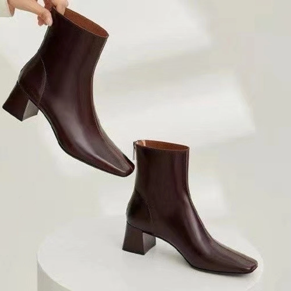 

2026 New High Heels Women's Short Boots Elegant Pointed Office Women's Shoes Leather Back Zipper Autumn/Winter
