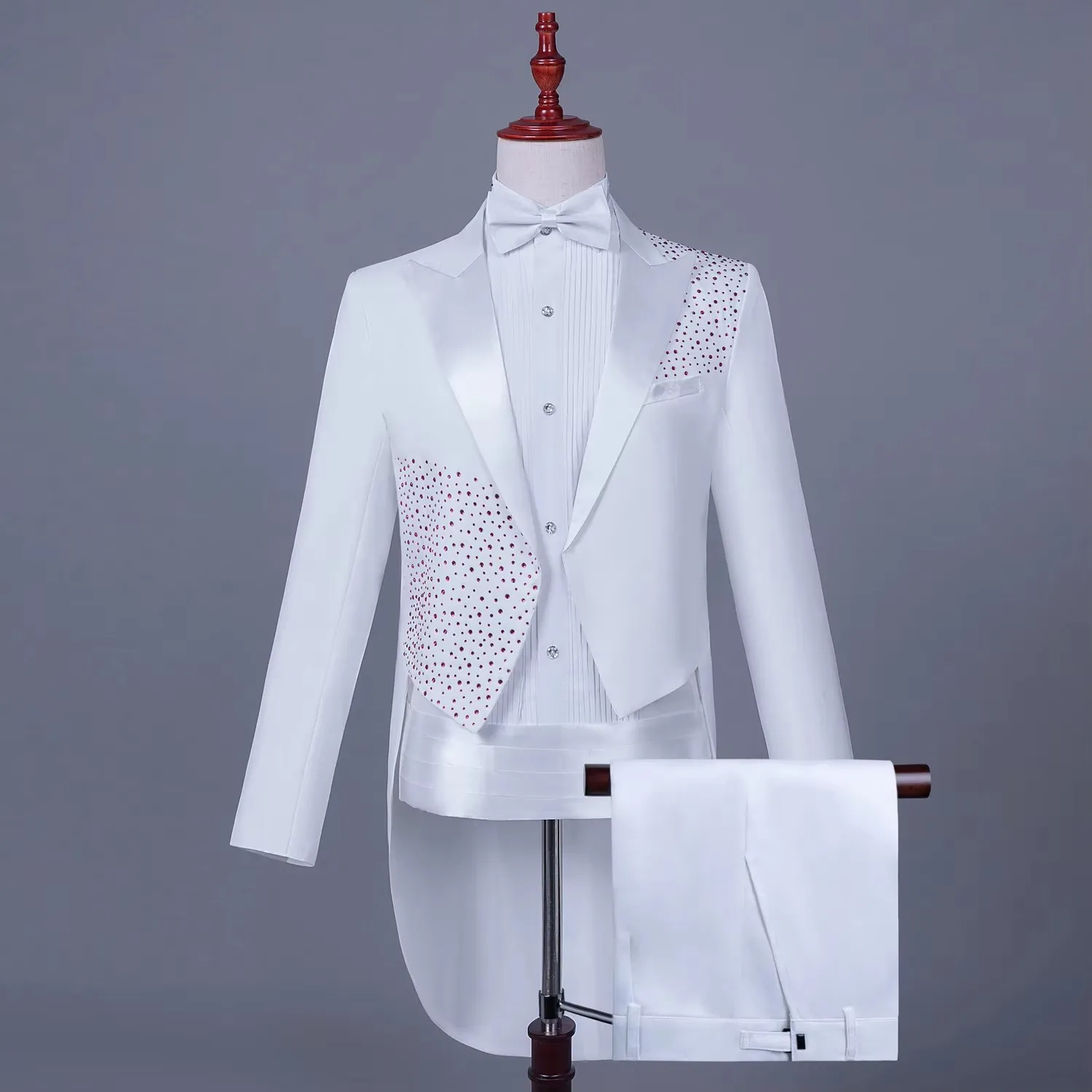 Men's Slim Fit Rhinestones Tailcoat Suit Swallow-tailed Coat Set Stage Party Black/White Host Magician Singer Chorus Dress Suits