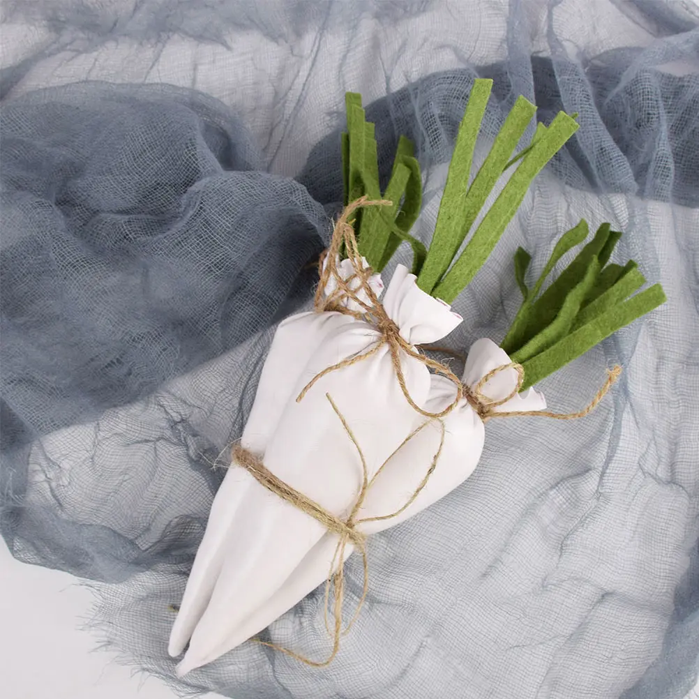 

3pcs Easter Carrot Ornament Cartoon Radish Decoration Creative Home Adornment Desktop Gift Party Festival Decor