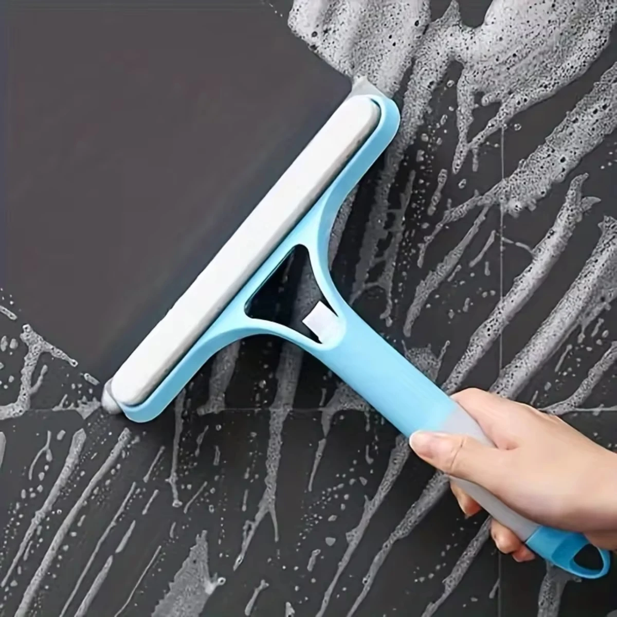 

Household multi-function glass cleaning mirror with watering can 3-in-1 glass scraper window scraper
