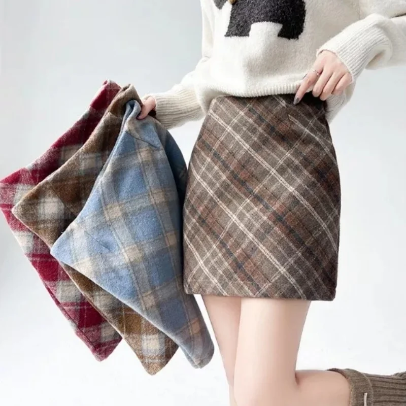 

2026 New Sprint Autumn Women Vintage Plaid Woolen Skirts High Waist A-Line Mini Skirts Female School Style Bodycon Short Skirt