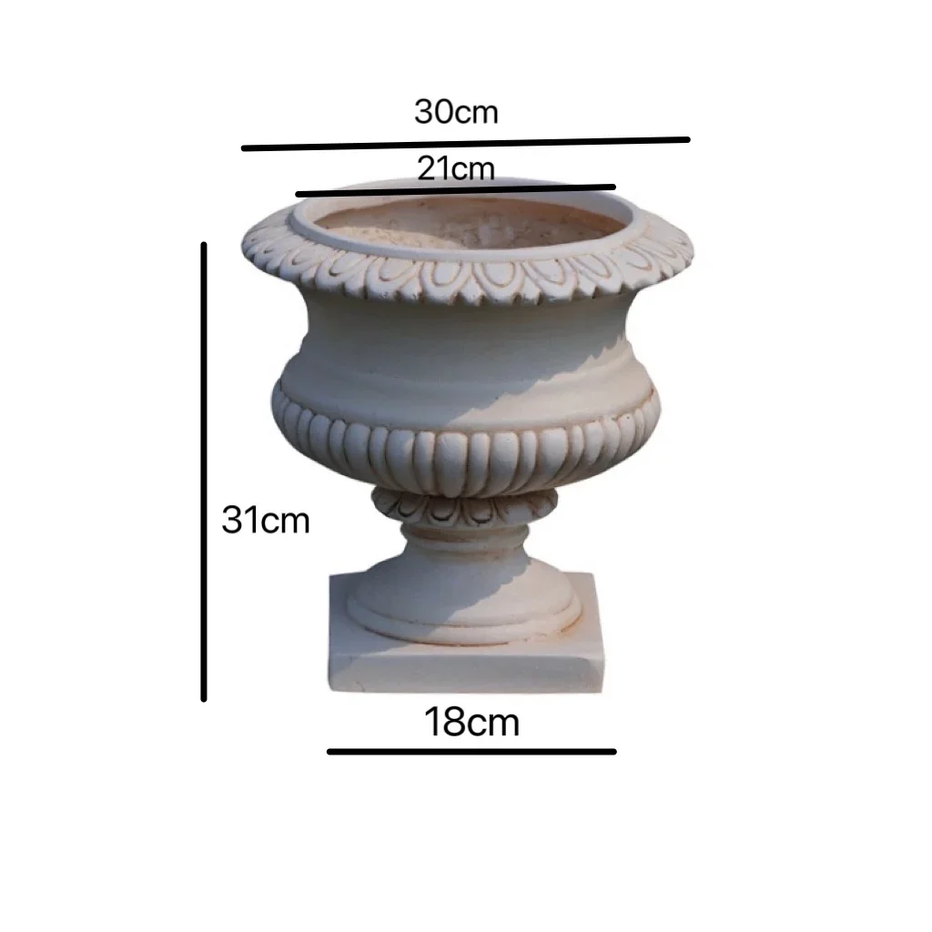 Nieuwe Europese retro Romeinse kolommen