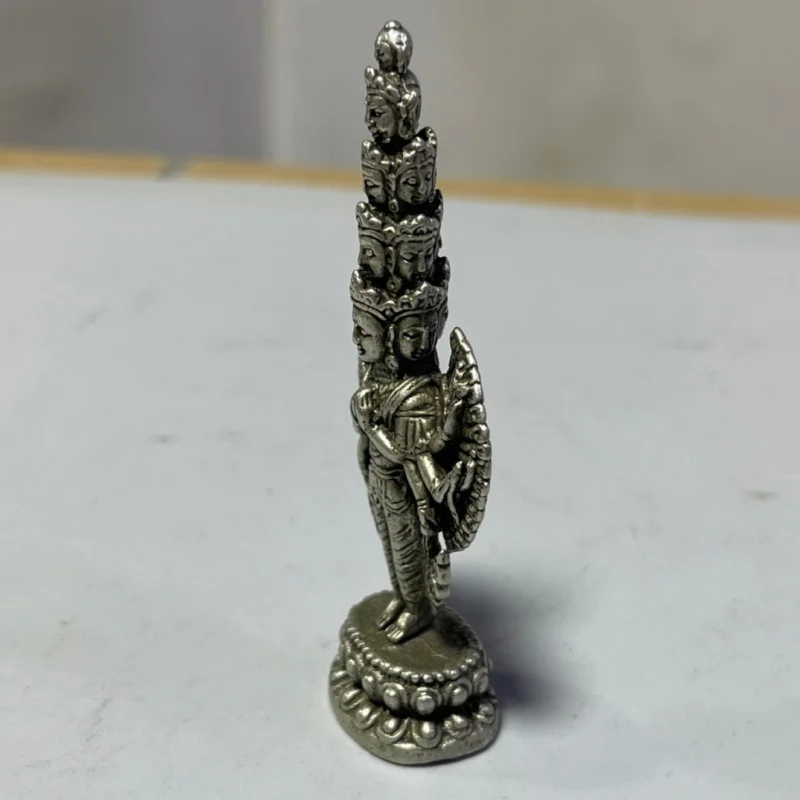 Antique Copper Thousand-Hand Kwan-Yin Ornaments Domestic Ornaments Crafts Miscellaneous Collection Mini Bronze Statue Small Orna