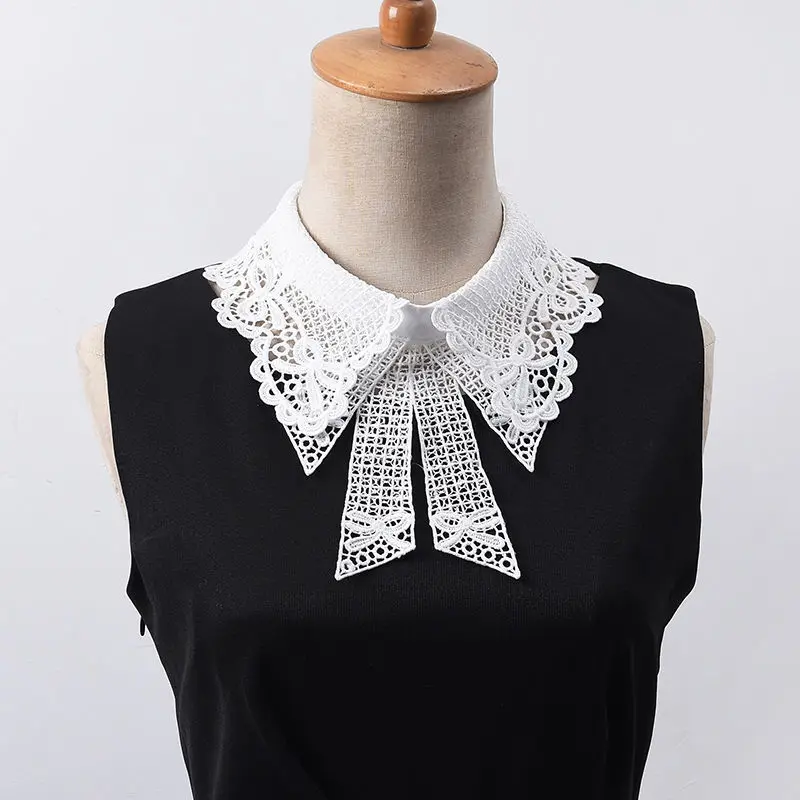 

Vintage Bow Tie Collar Floral Ladies False Blouse Collar Lace Fake Collar Retro For Parties Daily Casual Wear Weddings