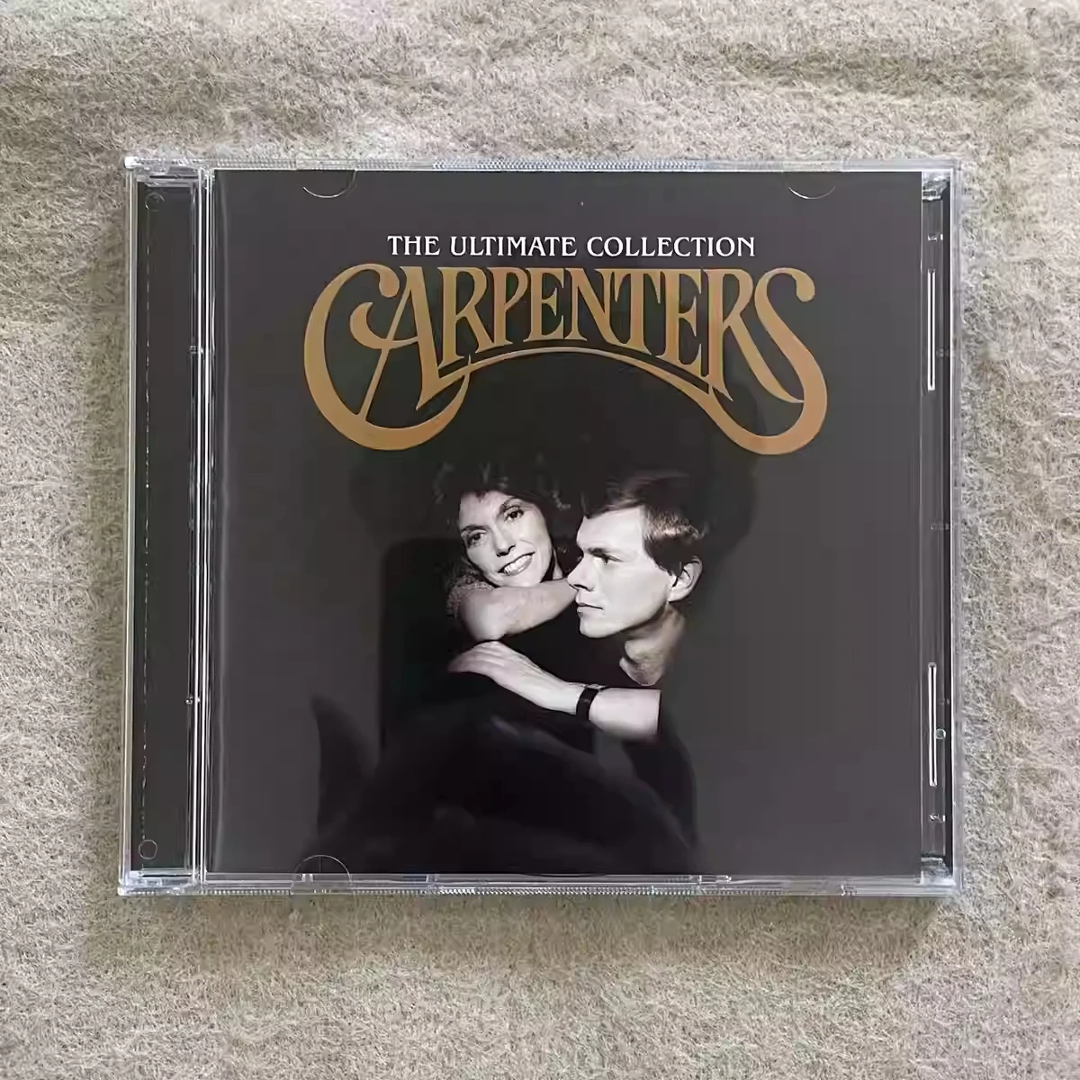 

CD Classic Soft Rock Album Carpenters The Ultimate Collection 2CD Double Disc Set Cosplay Walkman Car Soundtracks Box Gifts