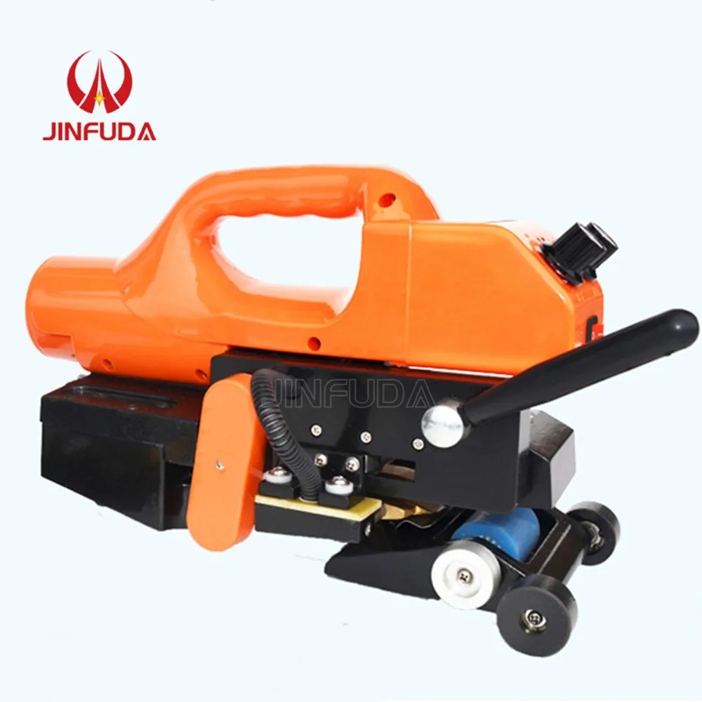 Geomembrane welding machine HDPE PVC coil climbing welding machine  automatic climbing machine