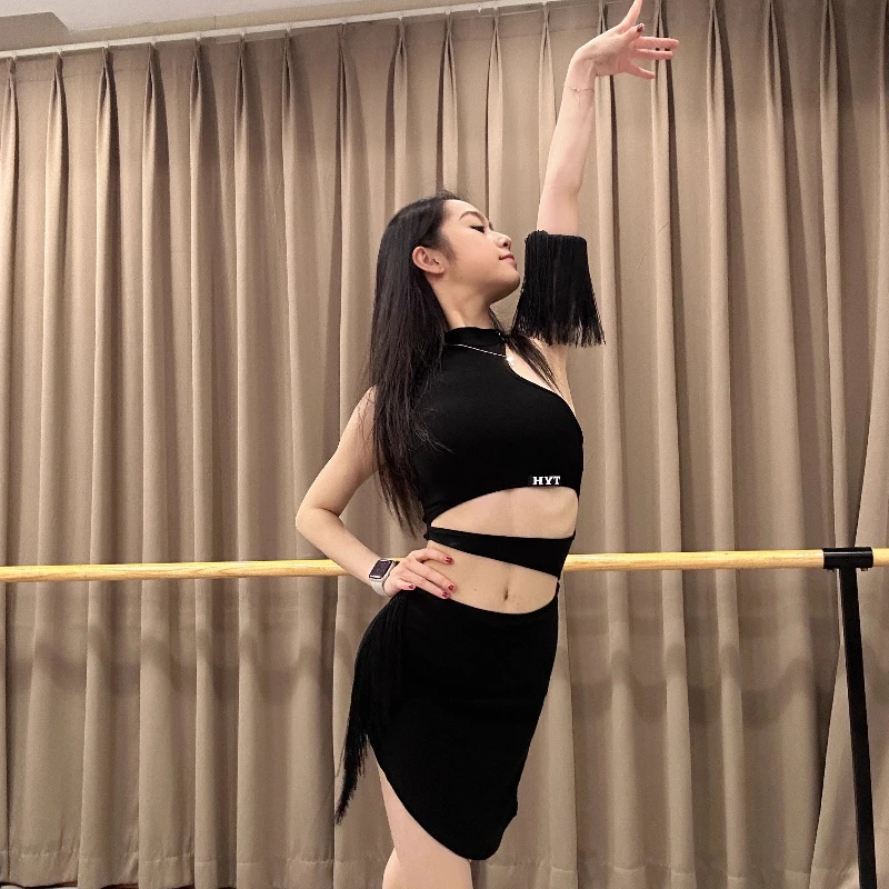 New LatinDance Performance DressWomen's Sexy Outdoor Banquet Hall PartyTassel Dress Sports Practice WearingRed Ball EveningDress