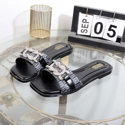 Slippers 2025 new anti-slip rhinestone flat bottom fashion word drag women's shoes wear sandals open toe luxurious lady slippers