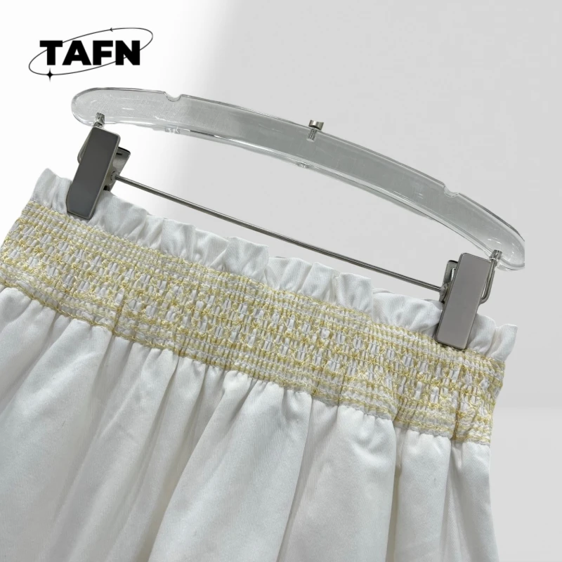 เอวสูงเย็บอารมณ์แนวโน้มสบายอินเทรนด์ลวดลายถักเสื้อกันหนาวสําหรับชายเหมาะสําหรับ Casual Outings AE621