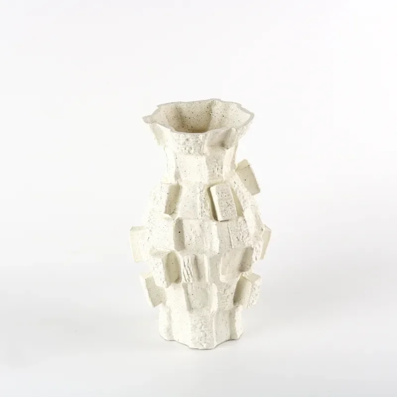 New arrival light luxury custom wholesale decoration irregular home modern interior decoration fashionable resin vase
