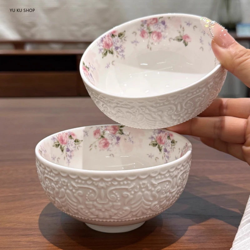 

Relief Petal Rice Bowl Household Ceramic Soup Bowl High-temperature Cute Home Baked Flower Dinnerware Kitchen Dining Tableware