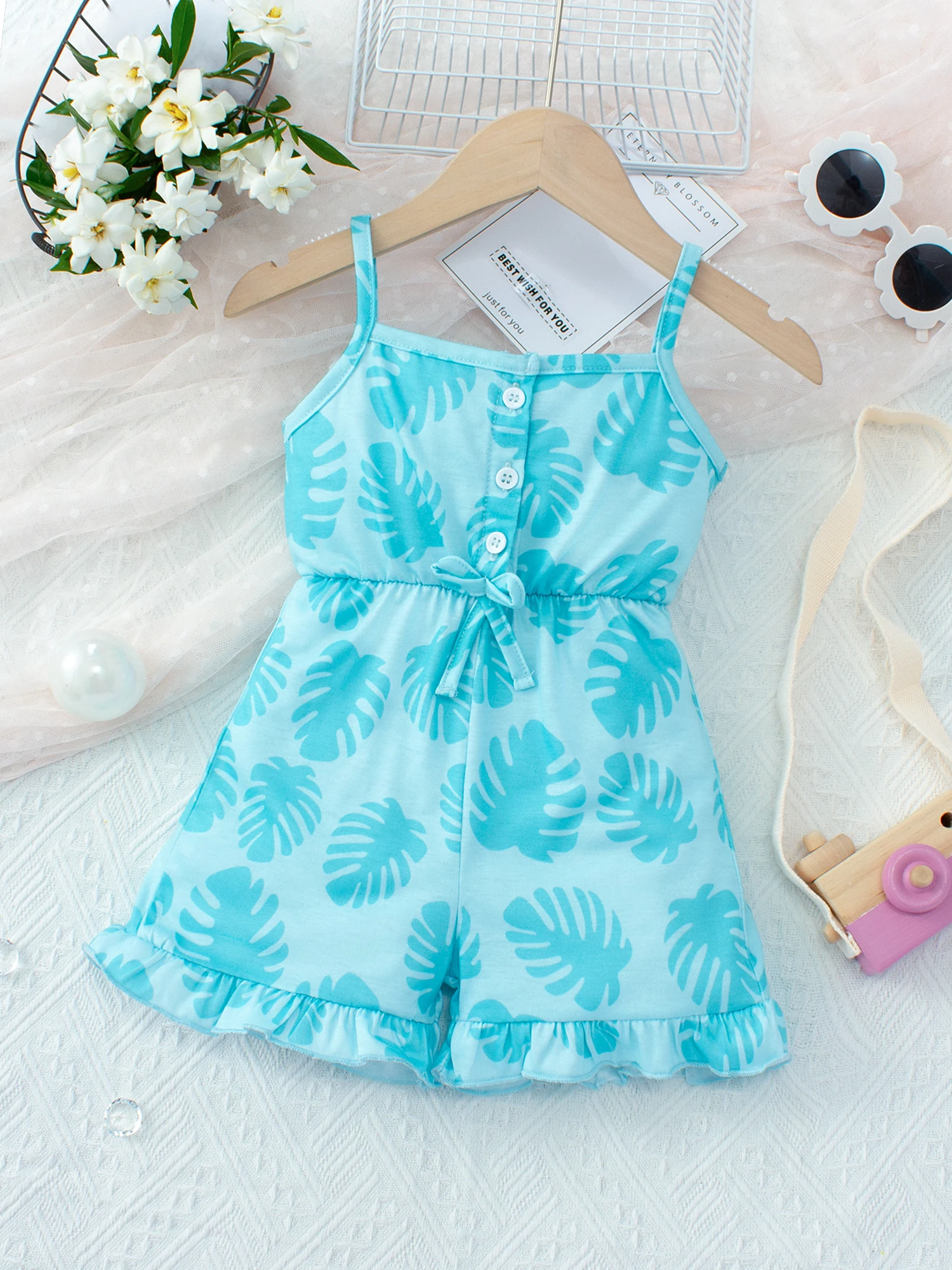 1PCS Summer Girl Strap jumpsuit Fresh Green Cute and Playful Girl Baby