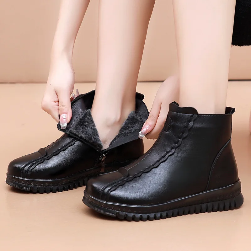 Women Winter Snow Boots Genuine Leather Thick Plush Warm Female Casual Ankle Boots Mother Waterproof Non-slip Booties