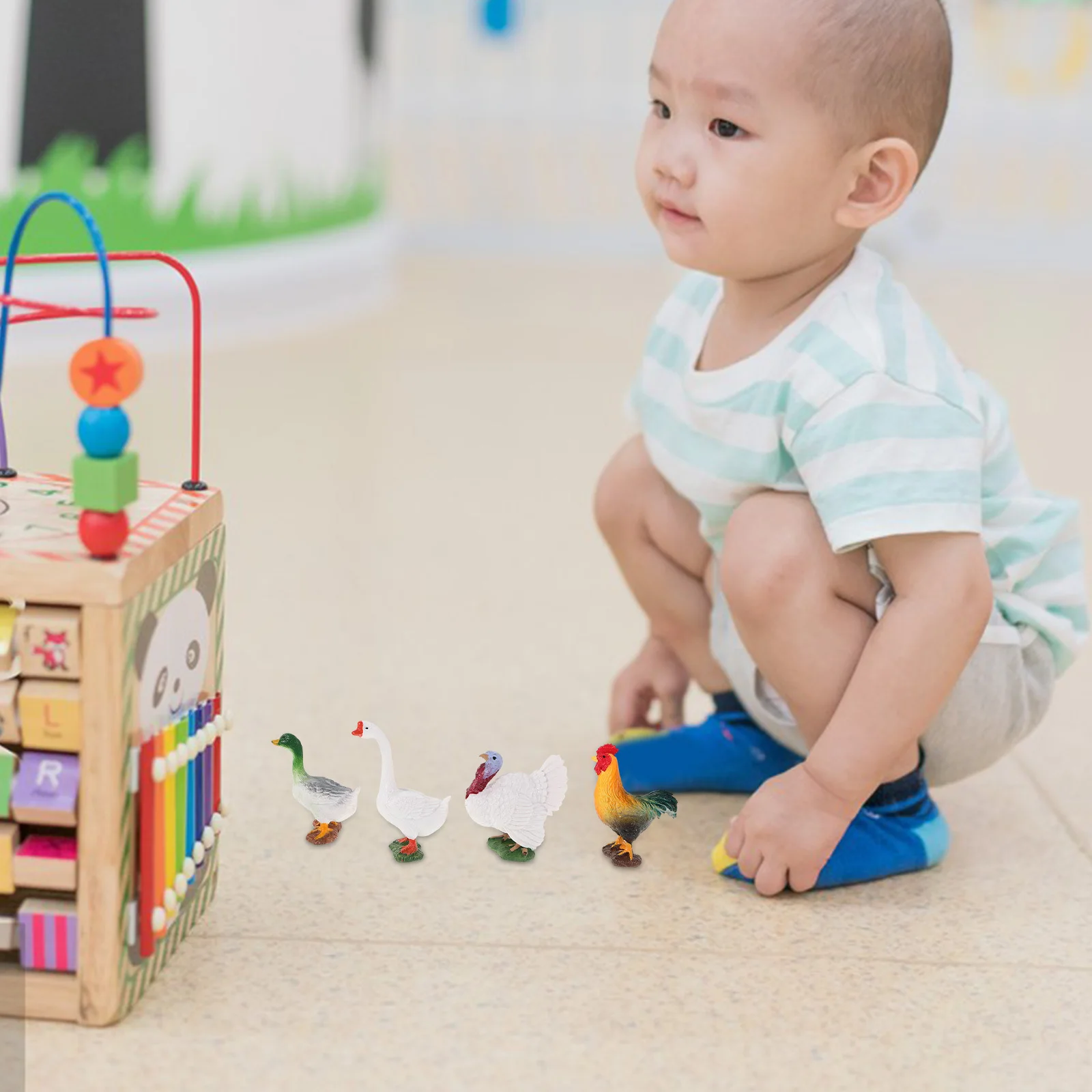 

4pcs Farm Animal Miniature Chicken Realistic Poultry Ornaments For Kids Bonding Indoor Outdoor Use Decor Handheld