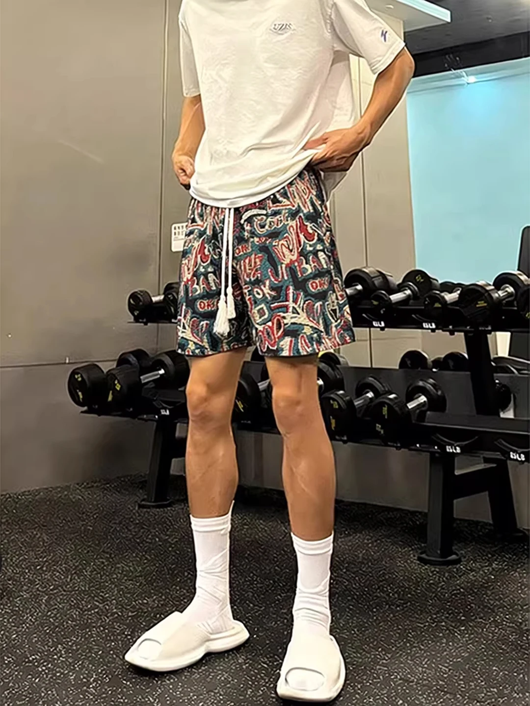 

Hawaiian Graffiti Loose Fit Casual Shorts Men's Summer Outdoor Fashion Straight Leg Mid-Pants Beach Five-Point Casual Shorts