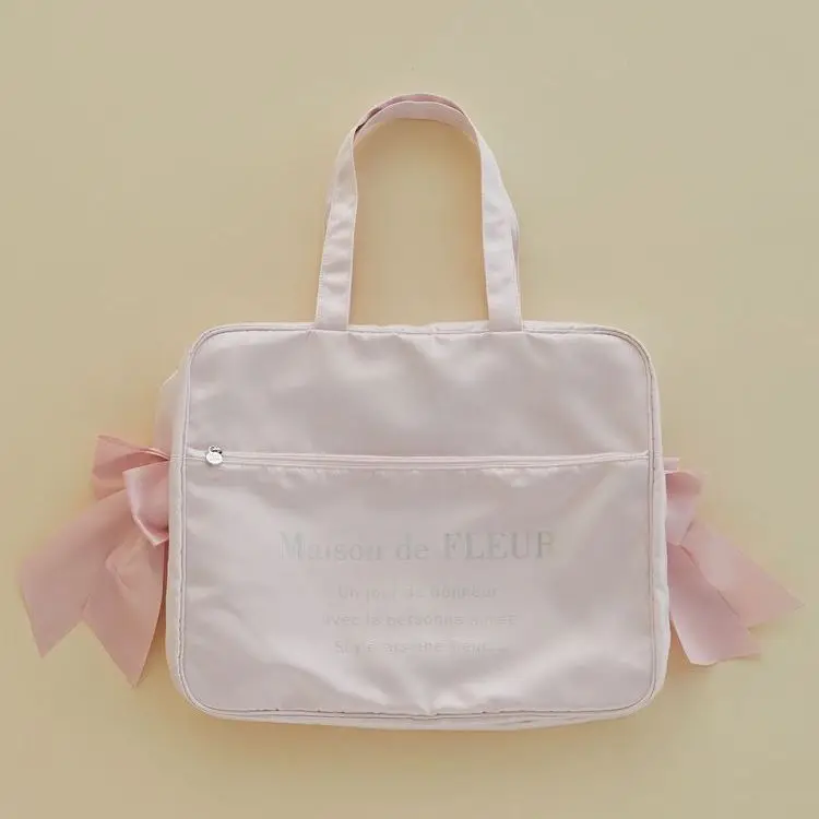 Japanese Bags Women 2025 New Silver Letter Cute Double Bow Satin Travel Bag Large Capacity Tote Bag Can Be Used As A Suitcase