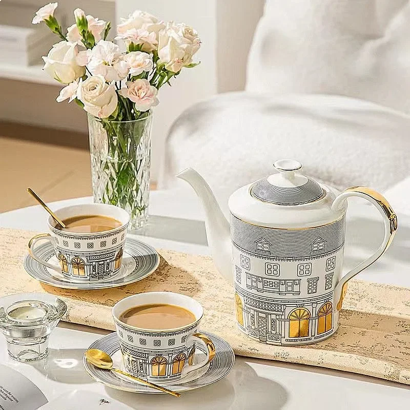 Italian Style Neuschwanstein Castle Gold Handle Coffee Cup Saucer Set Roman Architecture Teapot Afternoon Tea Porcelain Gift