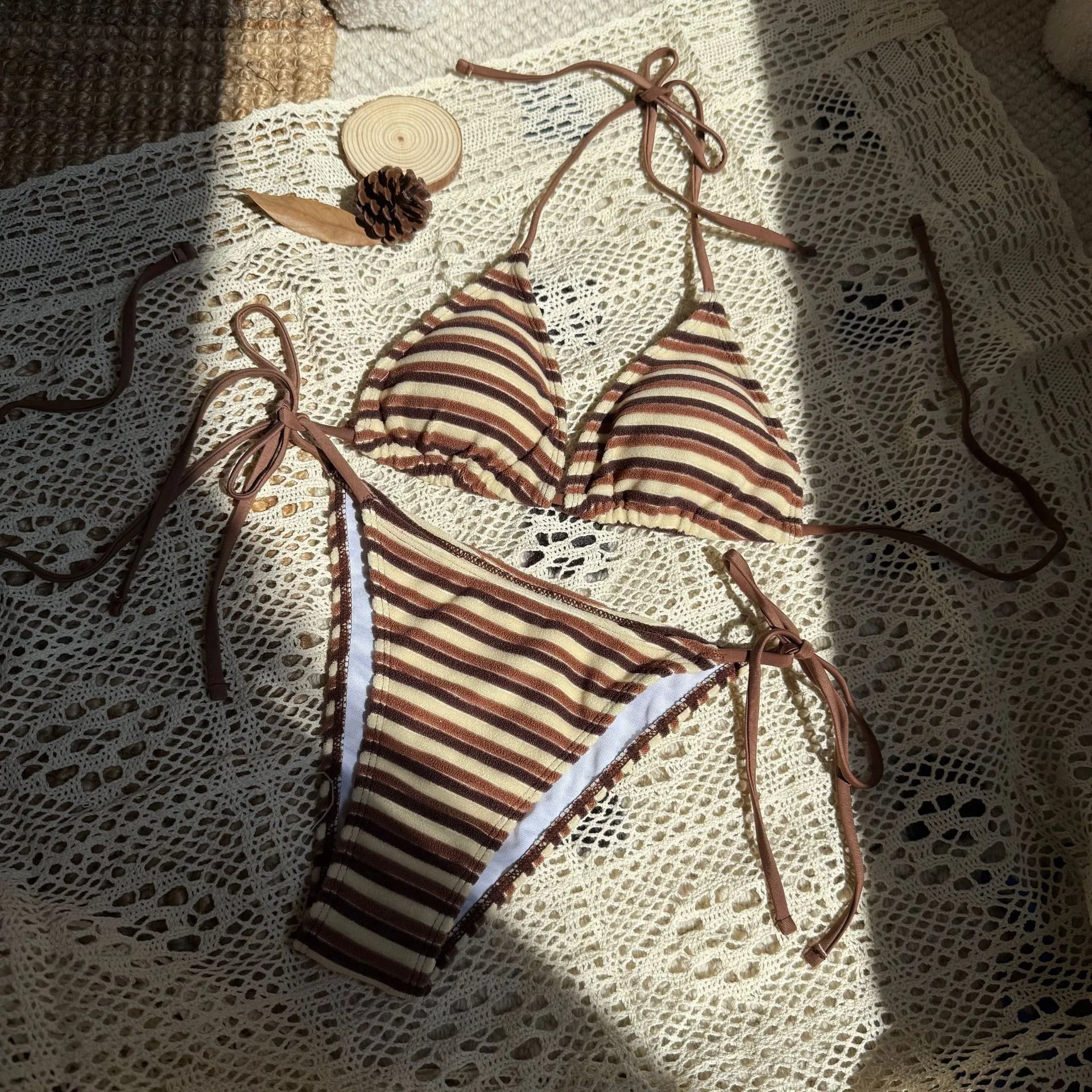 Variant: Brown
