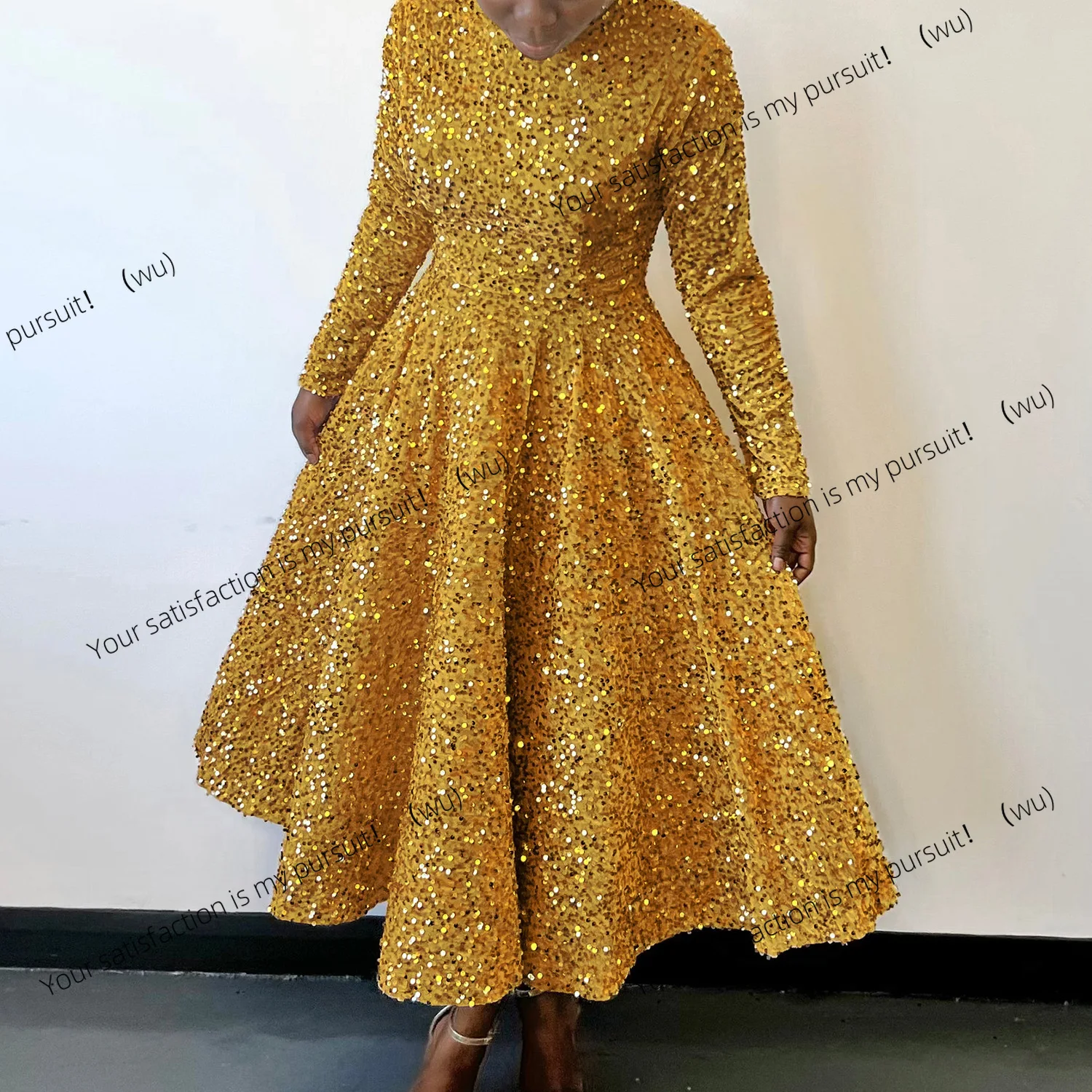 

Новая женская одежда с круглым вырезом и длинными рукавами, однотонное платье с блестками и высокой талией, темпераментное среднее и длинное платье в европейском стиле