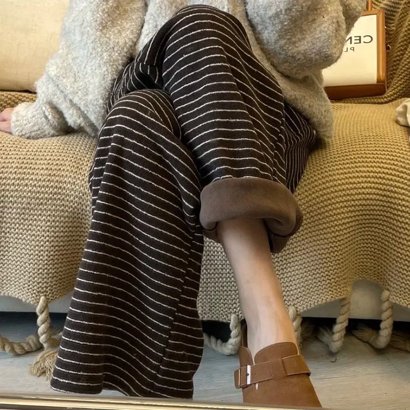 Harajuku Striped Wide Leg Pants Women Y2K Streetwear Autumn Winter Casual Trouser Loose Plush Thick Drawstring Straight Pants