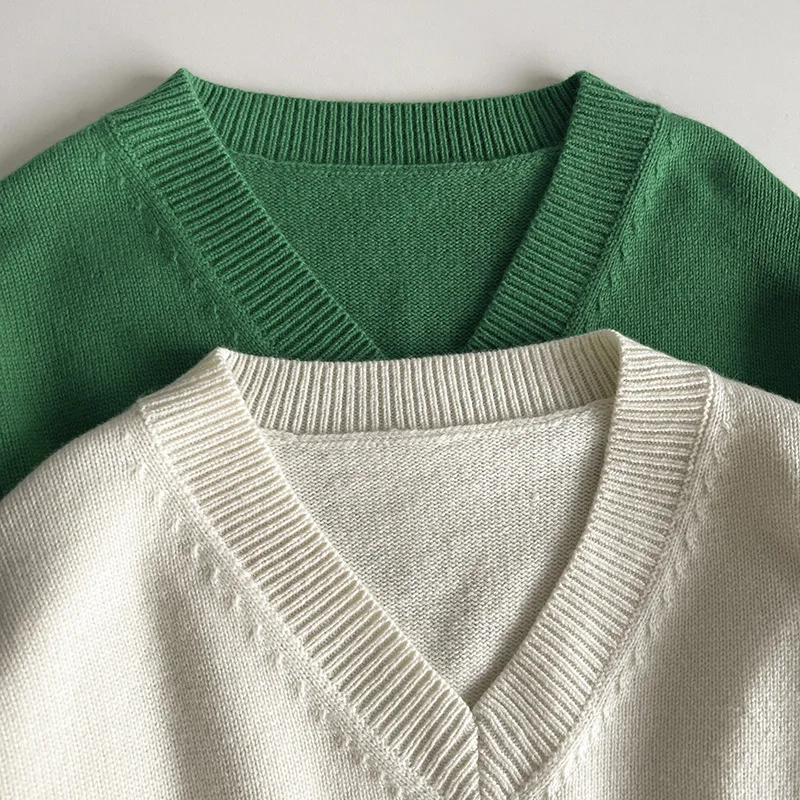 Elastic Cashmere Sweater, V-neck, Off Shoulder Sleeves, Soft and Sticky Sweater, Knitted Sweater Inside, White Inside