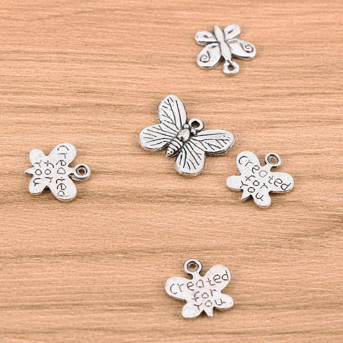 

50Pcs DIY Tibetan Silver Handmade Jewelry Accessories Charms Pendants Alloy Metal Charms for Bracelet Necklace Making